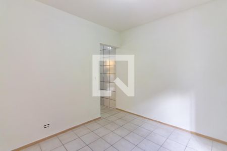 Sala/Quarto de casa para alugar com 1 quarto, 20m² em Bussocaba, Osasco