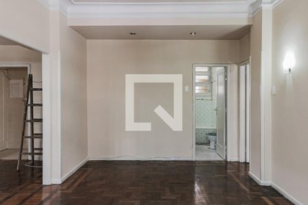 Sala  de apartamento para alugar com 2 quartos, 100m² em Copacabana, Rio de Janeiro