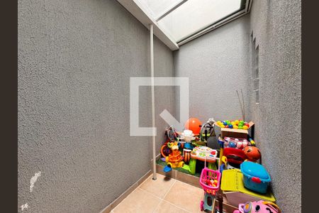 Casa à venda com 156m², 3 quartos e 3 vagas Casa à venda com 156m², 3 quartos e 3 vagasJardim de inverno