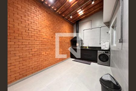 Casa à venda com 156m², 3 quartos e 3 vagas Casa à venda com 156m², 3 quartos e 3 vagasLavanderia/área gourmet