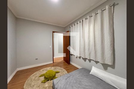 Casa à venda com 156m², 3 quartos e 3 vagas Casa à venda com 156m², 3 quartos e 3 vagasQuarto 2