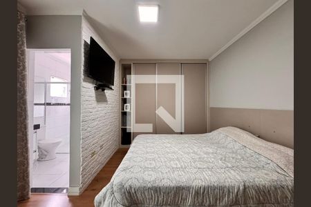 Casa à venda com 156m², 3 quartos e 3 vagas Casa à venda com 156m², 3 quartos e 3 vagasSuite