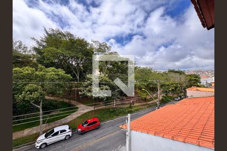 Casa à venda com 156m², 3 quartos e 3 vagas Casa à venda com 156m², 3 quartos e 3 vagasVista da Sacada