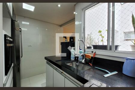 Apartamento à venda com 126m², 2 quartos e 2 vagasCozinha