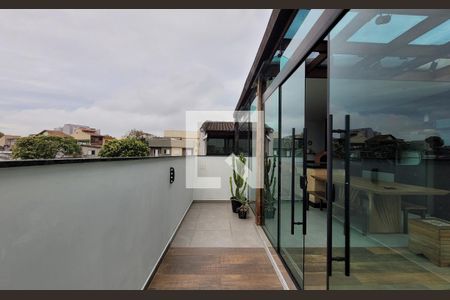 Apartamento à venda com 126m², 2 quartos e 2 vagasCobertura