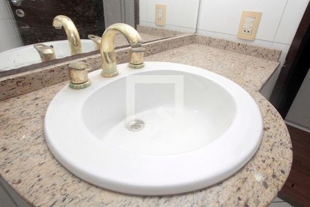 Apartamento à venda com 153m², 4 quartos e 2 vagasBanheiro Quarto 1 Suíte