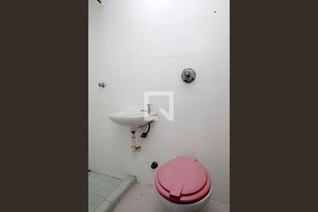 Apartamento à venda com 153m², 4 quartos e 2 vagasBanheiro 4 Serviço