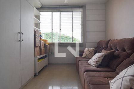 Apartamento à venda com 180m², 4 quartos e 1 vaga Apartamento à venda com 180m², 4 quartos e 1 vagaQuarto 3