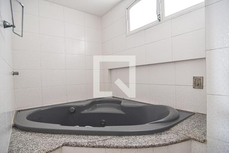 Apartamento à venda com 180m², 4 quartos e 1 vaga Apartamento à venda com 180m², 4 quartos e 1 vagaQuarto 2