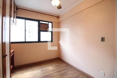 Apartamento à venda com 115m², 4 quartos e 2 vagasQuarto 2