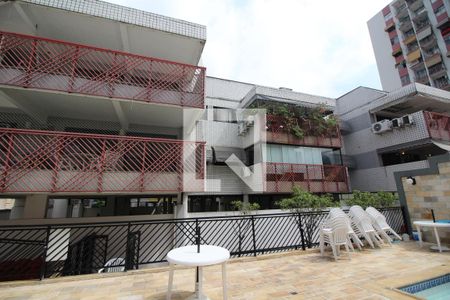 Apartamento à venda com 115m², 4 quartos e 2 vagasFachada