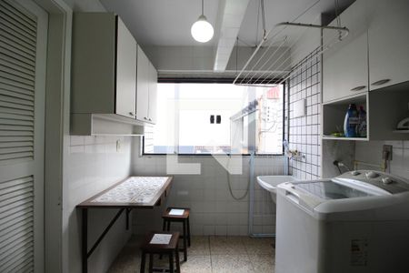 Apartamento à venda com 115m², 4 quartos e 2 vagasÁrea de Serviço