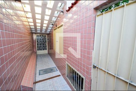 Apartamento à venda com 40m², 1 quarto e sem vaga Apartamento à venda com 40m², 1 quarto e sem vagaHall