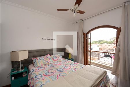 Casa à venda com 225m², 3 quartos e 5 vagas Casa à venda com 225m², 3 quartos e 5 vagasQuarto 1 ( Suíte )