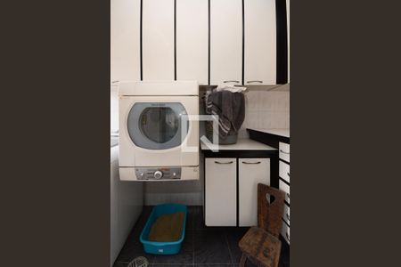 Casa à venda com 225m², 3 quartos e 5 vagas Casa à venda com 225m², 3 quartos e 5 vagasÁrea de Serviço