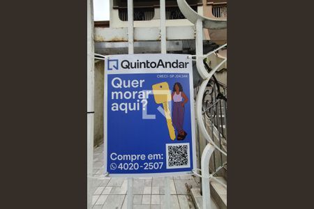 Casa à venda com 225m², 3 quartos e 5 vagas Casa à venda com 225m², 3 quartos e 5 vagasplaquinha