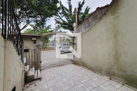 Casa à venda com 225m², 3 quartos e 5 vagas Casa à venda com 225m², 3 quartos e 5 vagasGaragem