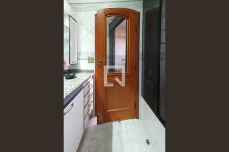 Casa à venda com 225m², 3 quartos e 5 vagas Casa à venda com 225m², 3 quartos e 5 vagasBanheiro da Suíte