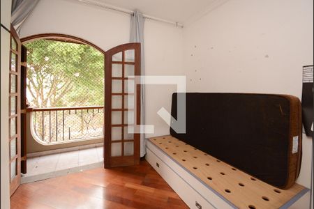 Casa à venda com 225m², 3 quartos e 5 vagas Casa à venda com 225m², 3 quartos e 5 vagasQuarto 3