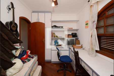 Casa à venda com 225m², 3 quartos e 5 vagas Casa à venda com 225m², 3 quartos e 5 vagasQuarto 2