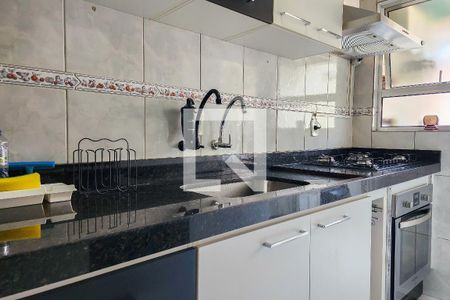 Apartamento à venda com 65m², 2 quartos e 1 vagaCozinha 