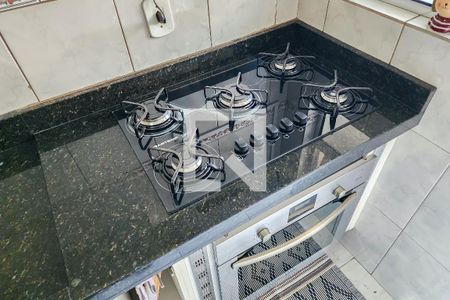 Apartamento à venda com 65m², 2 quartos e 1 vagaCozinha 