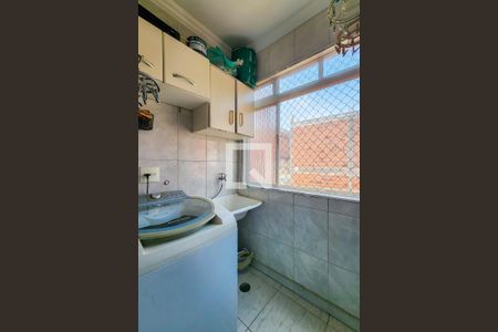 Apartamento à venda com 65m², 2 quartos e 1 vagaÁrea de Serviço 