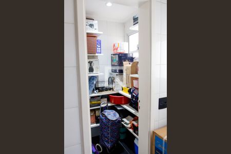Apartamento à venda com 113m², 3 quartos e 2 vagas Apartamento à venda com 113m², 3 quartos e 2 vagasDespensa