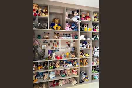 Apartamento à venda com 141m², 3 quartos e 2 vagas Apartamento à venda com 141m², 3 quartos e 2 vagasQuarto Suíte 2