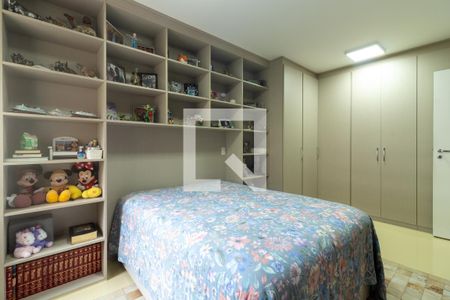 Apartamento à venda com 141m², 3 quartos e 2 vagas Apartamento à venda com 141m², 3 quartos e 2 vagasQuarto Suíte 3
