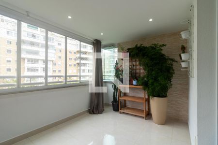 Apartamento à venda com 141m², 3 quartos e 2 vagas Apartamento à venda com 141m², 3 quartos e 2 vagasVaranda da Sala