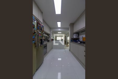 Apartamento à venda com 141m², 3 quartos e 2 vagas Apartamento à venda com 141m², 3 quartos e 2 vagasCozinha