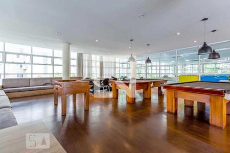 Apartamento à venda com 141m², 3 quartos e 2 vagas Apartamento à venda com 141m², 3 quartos e 2 vagasSala de Jogos