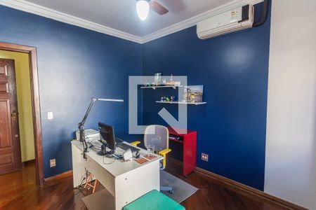 Casa à venda com 315m², 4 quartos e 2 vagas Casa à venda com 315m², 4 quartos e 2 vagasQuarto 3 no 2° Pavimento