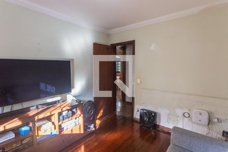 Casa à venda com 315m², 4 quartos e 2 vagas Casa à venda com 315m², 4 quartos e 2 vagasSala 3