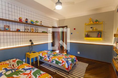 Casa à venda com 315m², 4 quartos e 2 vagas Casa à venda com 315m², 4 quartos e 2 vagasQuarto 2 no 2° Pavimento