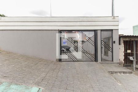 Casa de condomínio à venda com 67m², 2 quartos e 1 vaga Casa de condomínio à venda com 67m², 2 quartos e 1 vagaFachada