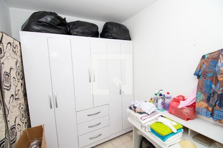 Casa de condomínio à venda com 660m², 4 quartos e 2 vagas Casa de condomínio à venda com 660m², 4 quartos e 2 vagasQuarto de Serviço