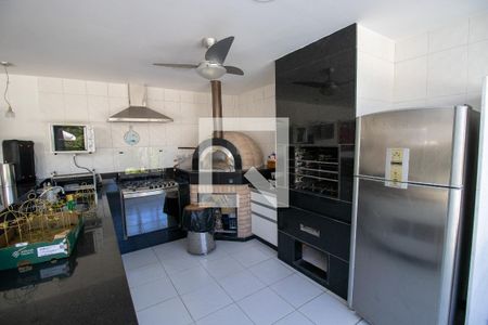 Casa de condomínio à venda com 660m², 4 quartos e 2 vagas Casa de condomínio à venda com 660m², 4 quartos e 2 vagasÁrea gourmet