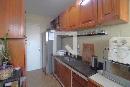 Apartamento à venda com 72m², 2 quartos e 1 vagaCozinha