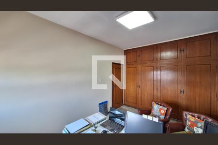 Apartamento à venda com 158m², 3 quartos e 1 vagaQuarto 2