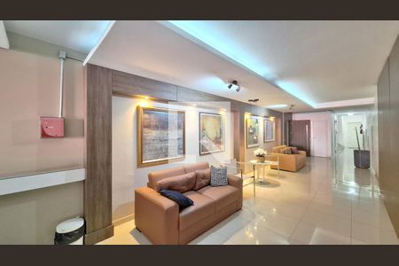 Apartamento à venda com 158m², 3 quartos e 1 vagaHall de entrada