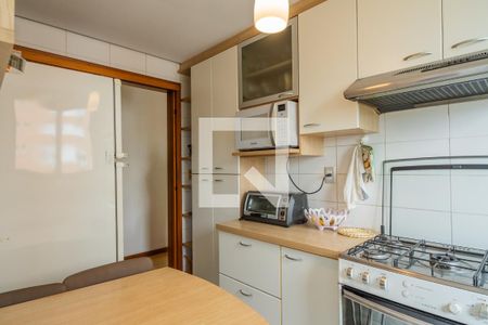 Apartamento à venda com 96m², 3 quartos e 2 vagasCozinha e Área de Serviço