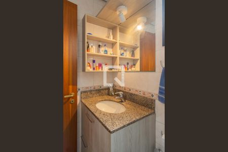 Apartamento à venda com 96m², 3 quartos e 2 vagasBanheiro Social