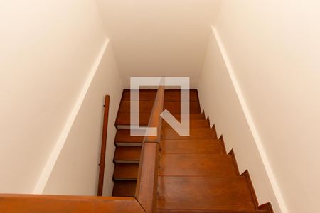 Apartamento à venda com 138m², 3 quartos e 2 vagasEscada