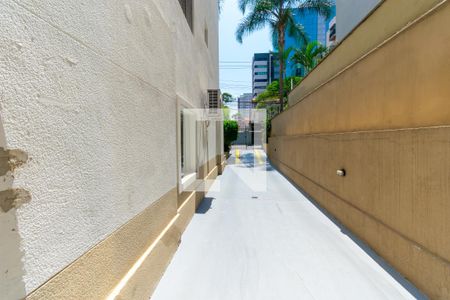 Apartamento à venda com 138m², 3 quartos e 2 vagasÁrea comum - Garagem