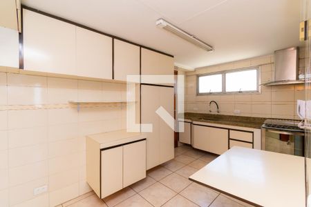 Apartamento à venda com 138m², 3 quartos e 2 vagasCozinha