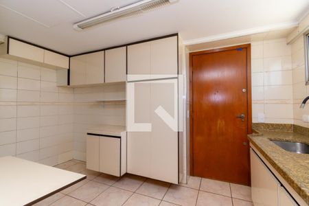 Apartamento à venda com 138m², 3 quartos e 2 vagasCozinha