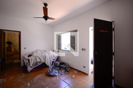 Casa à venda com 198m², 3 quartos e 2 vagas Casa à venda com 198m², 3 quartos e 2 vagasEdicula - Sala/Quarto