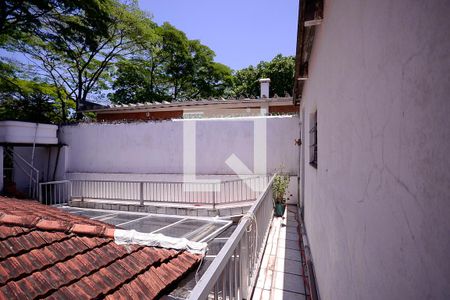 Casa à venda com 198m², 3 quartos e 2 vagas Casa à venda com 198m², 3 quartos e 2 vagasTerraço